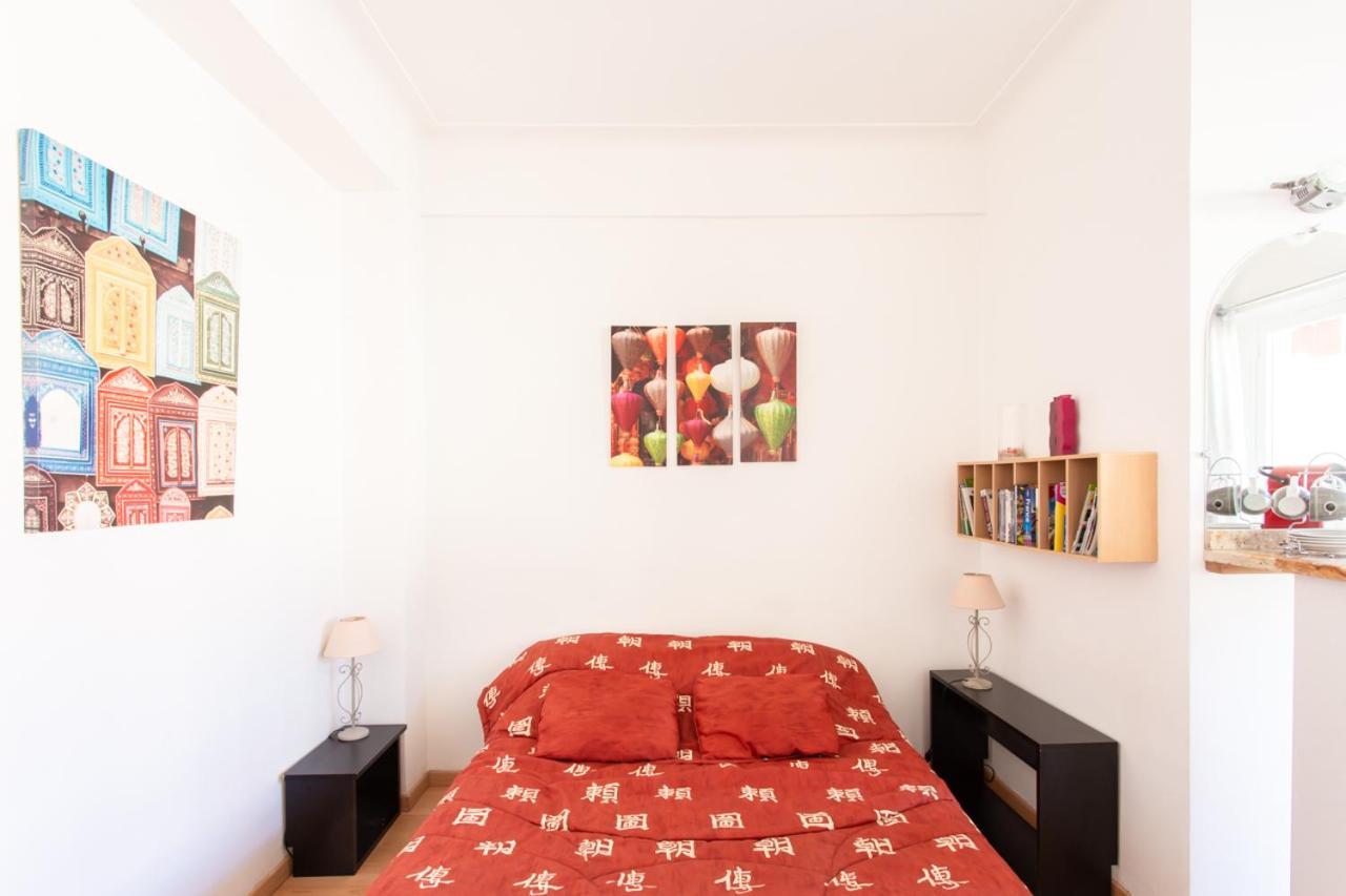 Nice Center - Bright Studio Balcony Wifi & Aircon Apartment Exterior foto