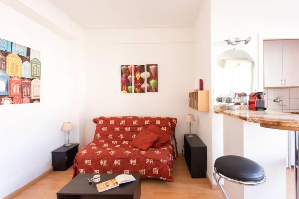 Nice Center - Bright Studio Balcony Wifi & Aircon Apartment Exterior foto
